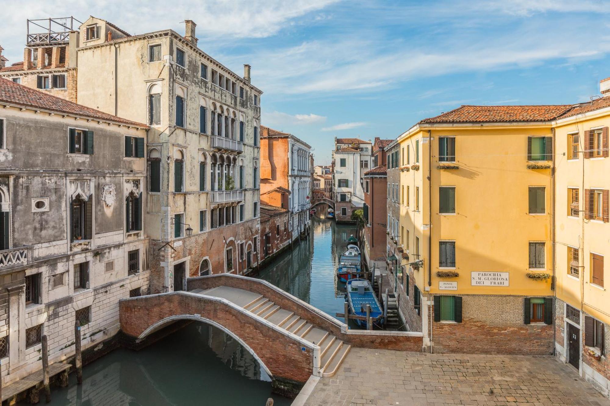 Palazzo Morosini Degli Spezieri - Lifestyle Apartments Венеция Экстерьер фото
