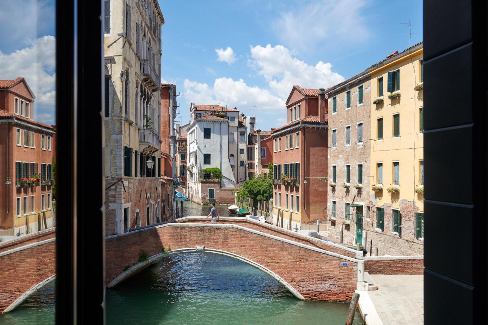 Palazzo Morosini Degli Spezieri - Lifestyle Apartments Венеция Экстерьер фото